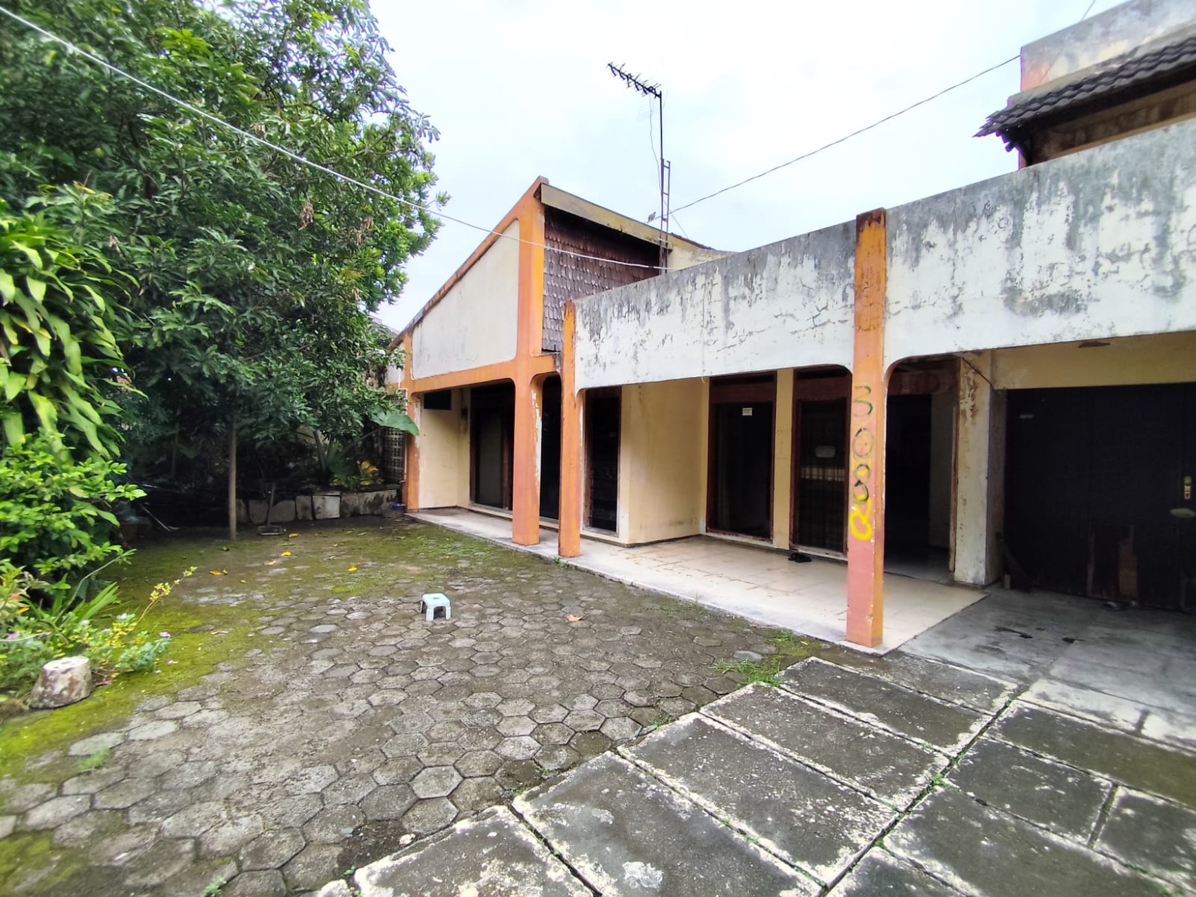 Tanah Bonus Bangunan Dekat Kampus UNY Caturtunggal Depok Sleman