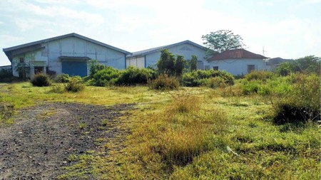 Gudang di Jalan Raya Karang Semanding KM 2,Balongpanggang Gresik Lokasi Strategis bisa mobil simpangan ( Tronton )
