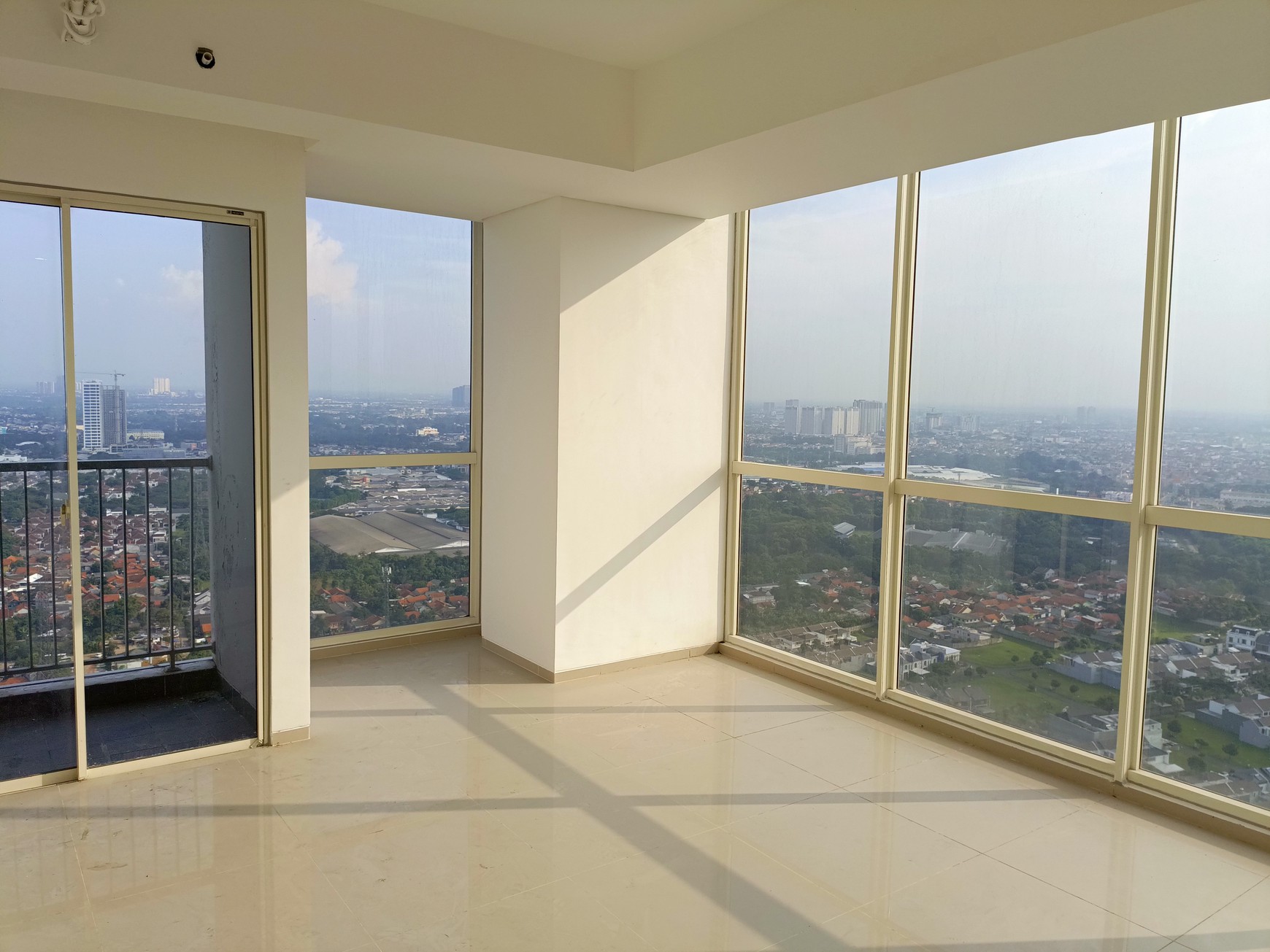 2 unit Apartemen Pacific Garden Studio C, Alam Sutera