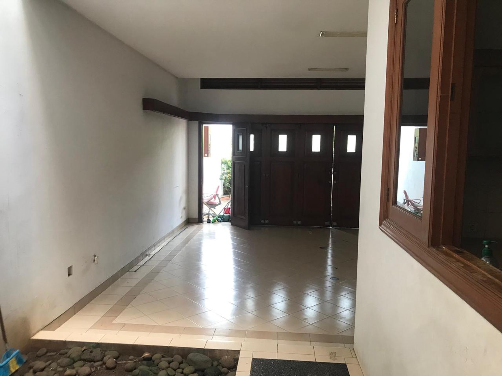 Rumah Luas Permata Hijau 