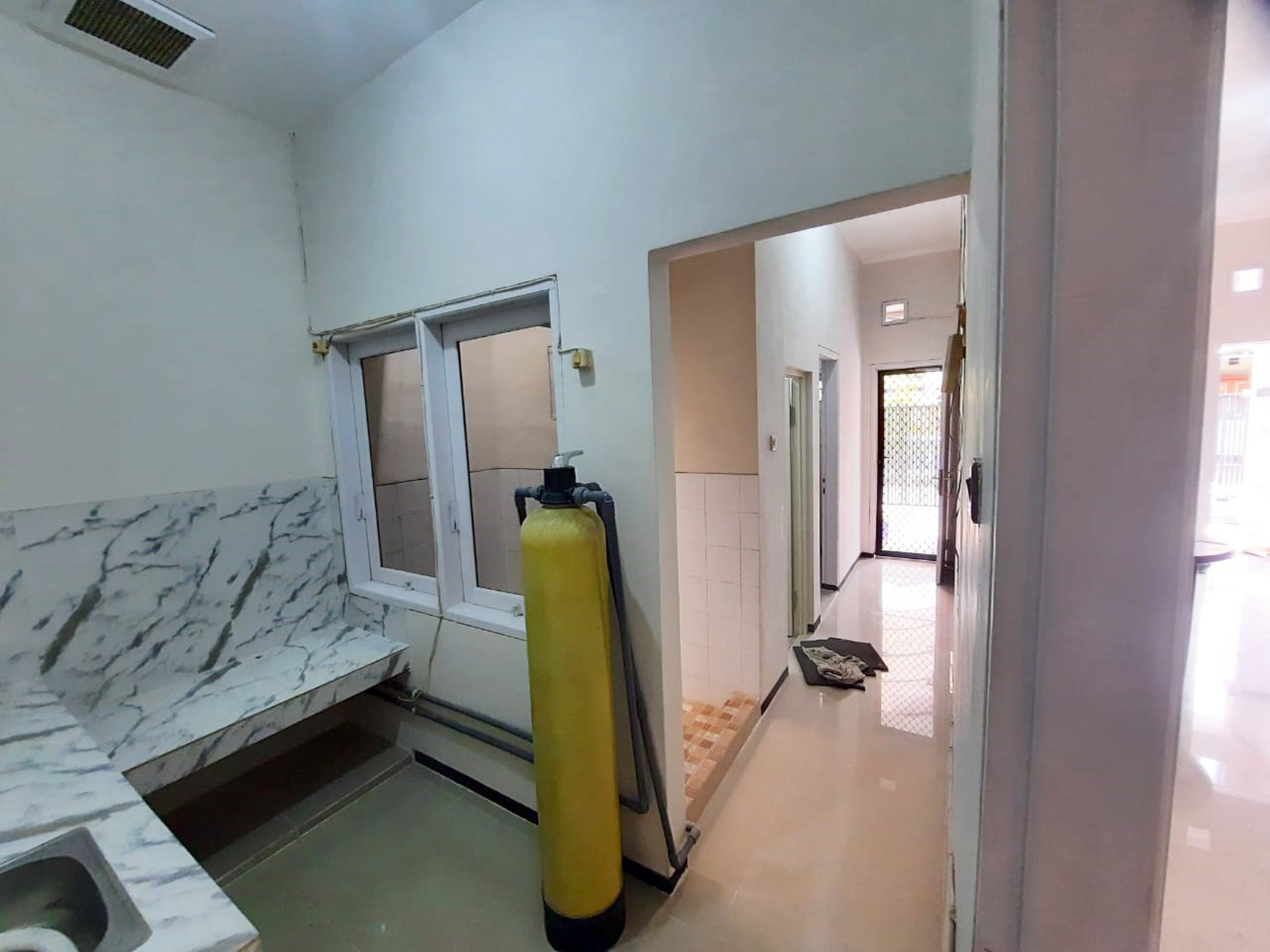 Rumah Baru Gress !!! di Mulyosari Prima Utara Surabaya Timur, Minimalis, 1 Lantai, SIAP HUNI