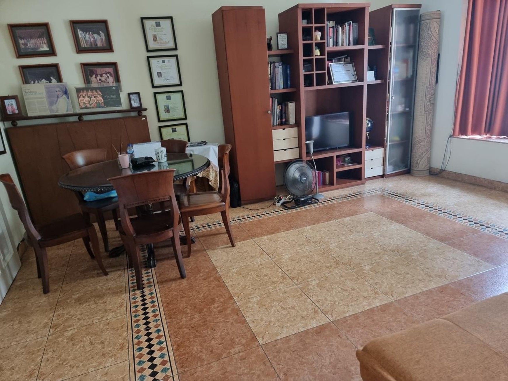 RUMAH DIJUAL JALAN CISANGGIRI KEBAYORAN BARU JAKARTA SELATAN