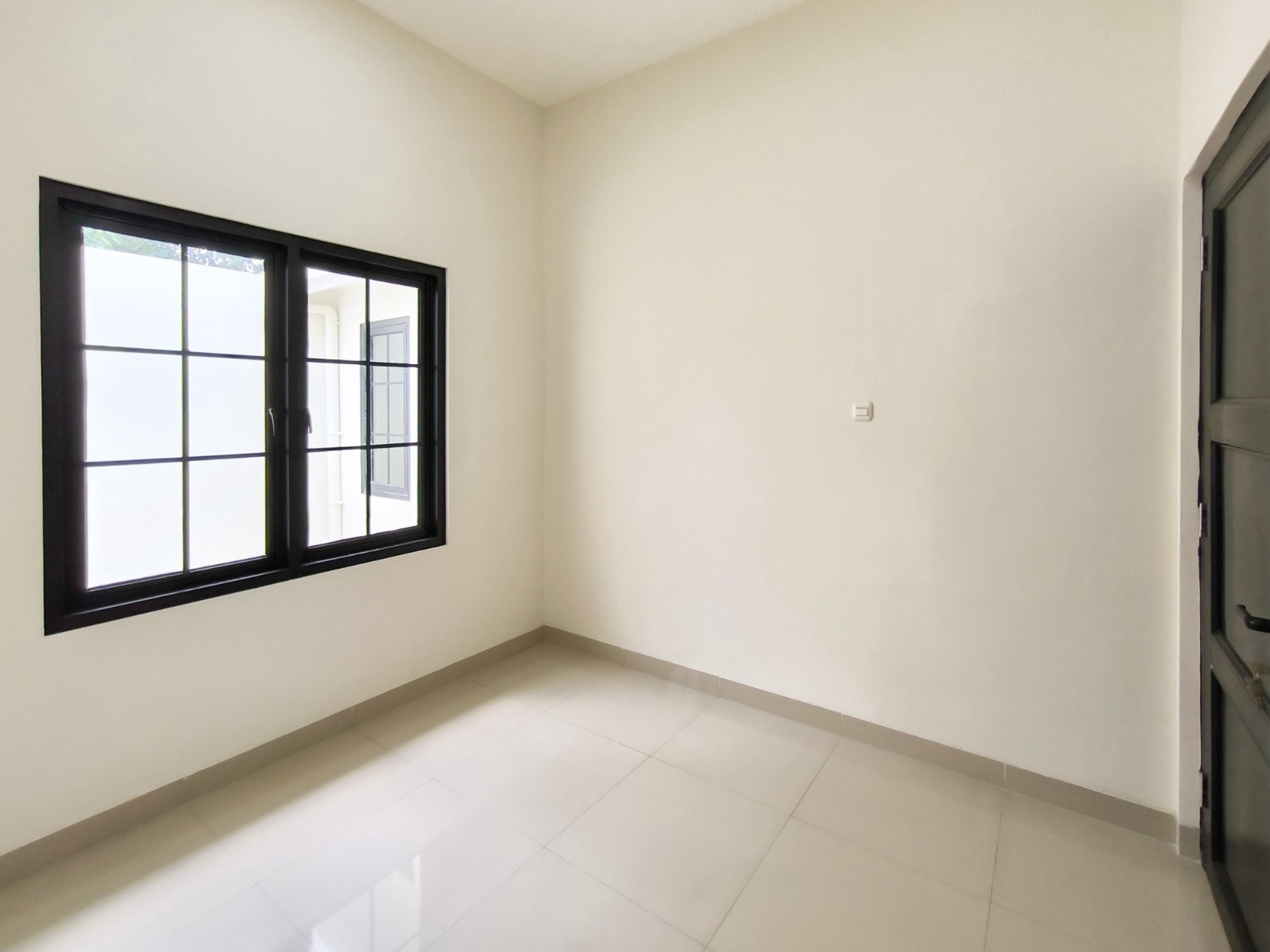 Rumah Mewah,Bagus di Graha Raya Bintaro