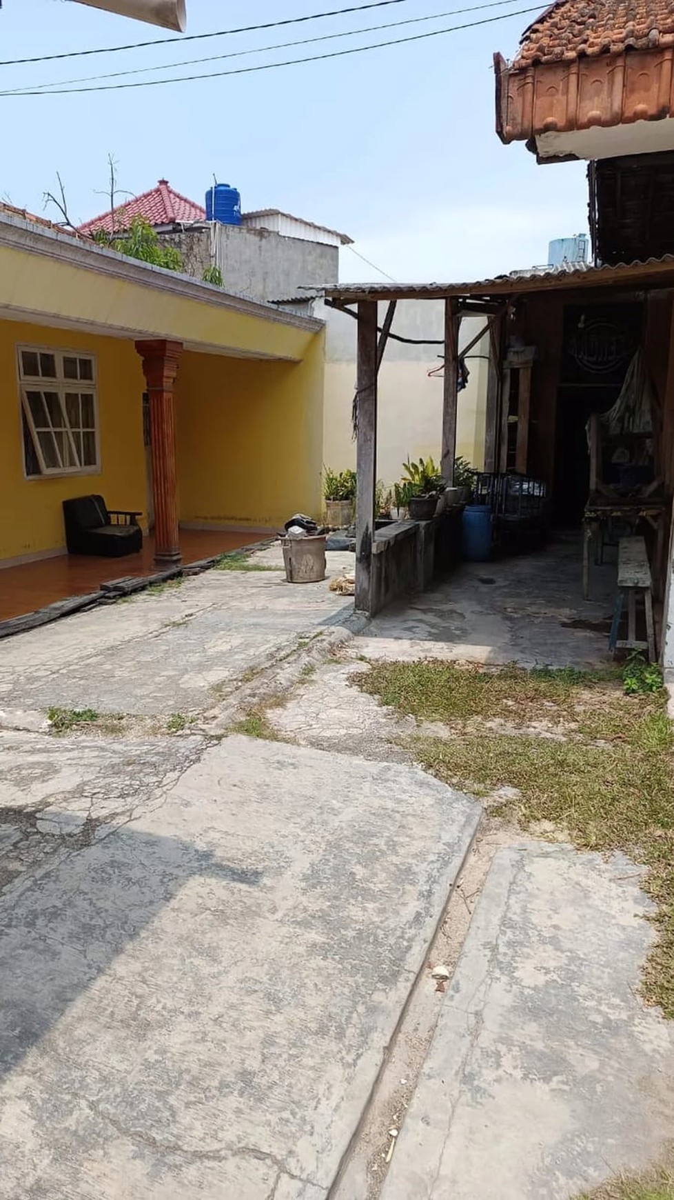 rumah luas 583 m2 urip way halim