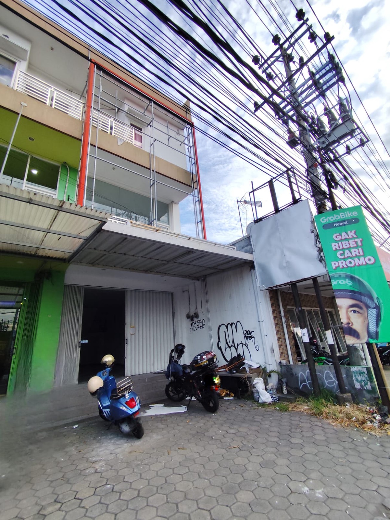 Ruko 4 Lantai Strategis Di Jalan Laksda Adisucipto Dekat Ambarukmo Plaza Caturtunggal Depok Sleman