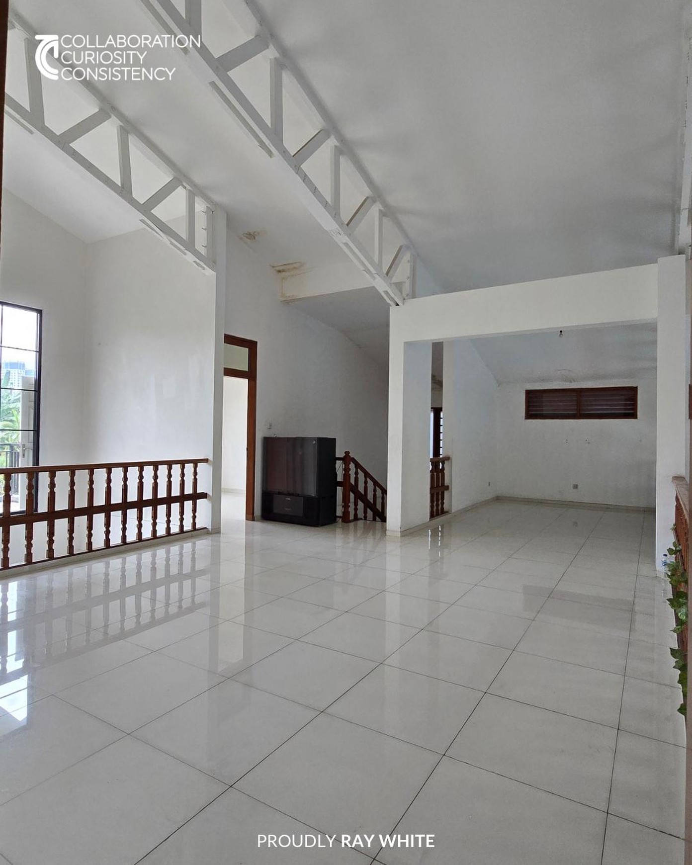 Jual Rumah Mewah di Pondok Indah, Jakarta Selatan - Kawasan elit, tenang, dan premium.