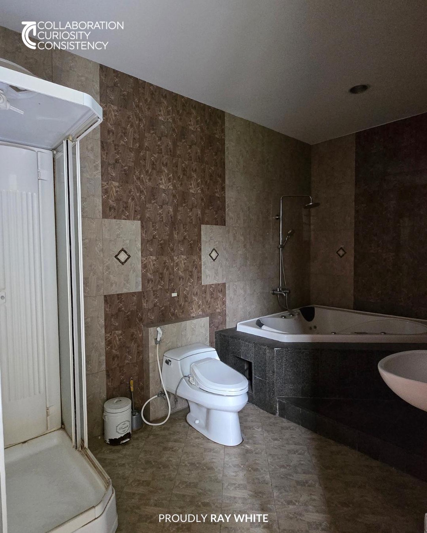 Jual Rumah Mewah di Pondok Indah, Jakarta Selatan - Kawasan elit, tenang, dan premium.