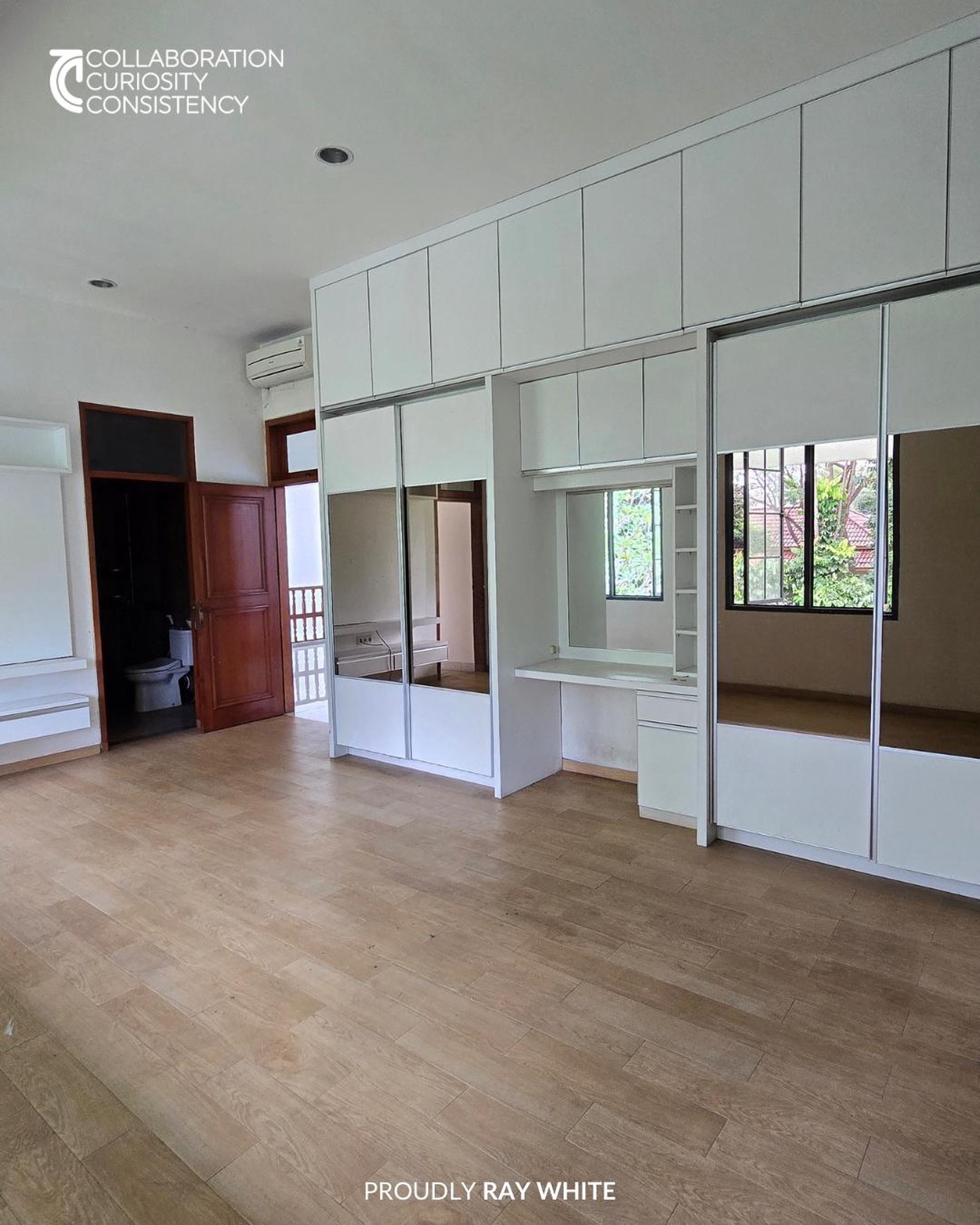 Jual Rumah Mewah di Pondok Indah, Jakarta Selatan - Kawasan elit, tenang, dan premium.