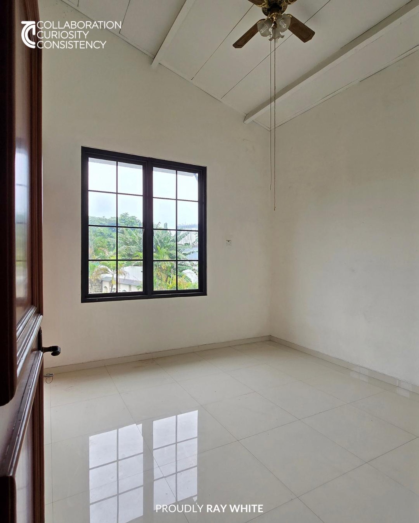 Jual Rumah Mewah di Pondok Indah, Jakarta Selatan - Kawasan elit, tenang, dan premium.
