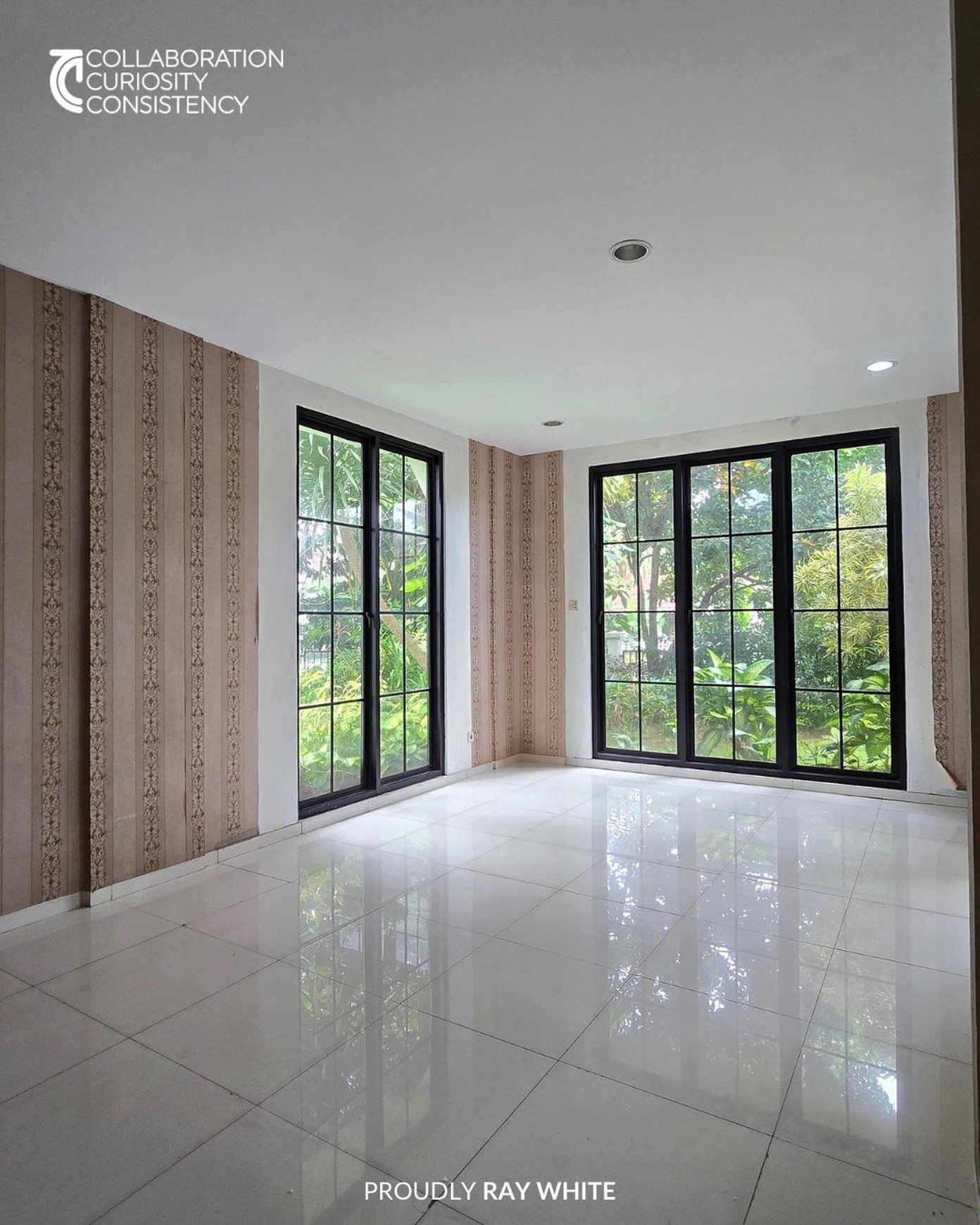 Jual Rumah Mewah di Pondok Indah, Jakarta Selatan - Kawasan elit, tenang, dan premium.