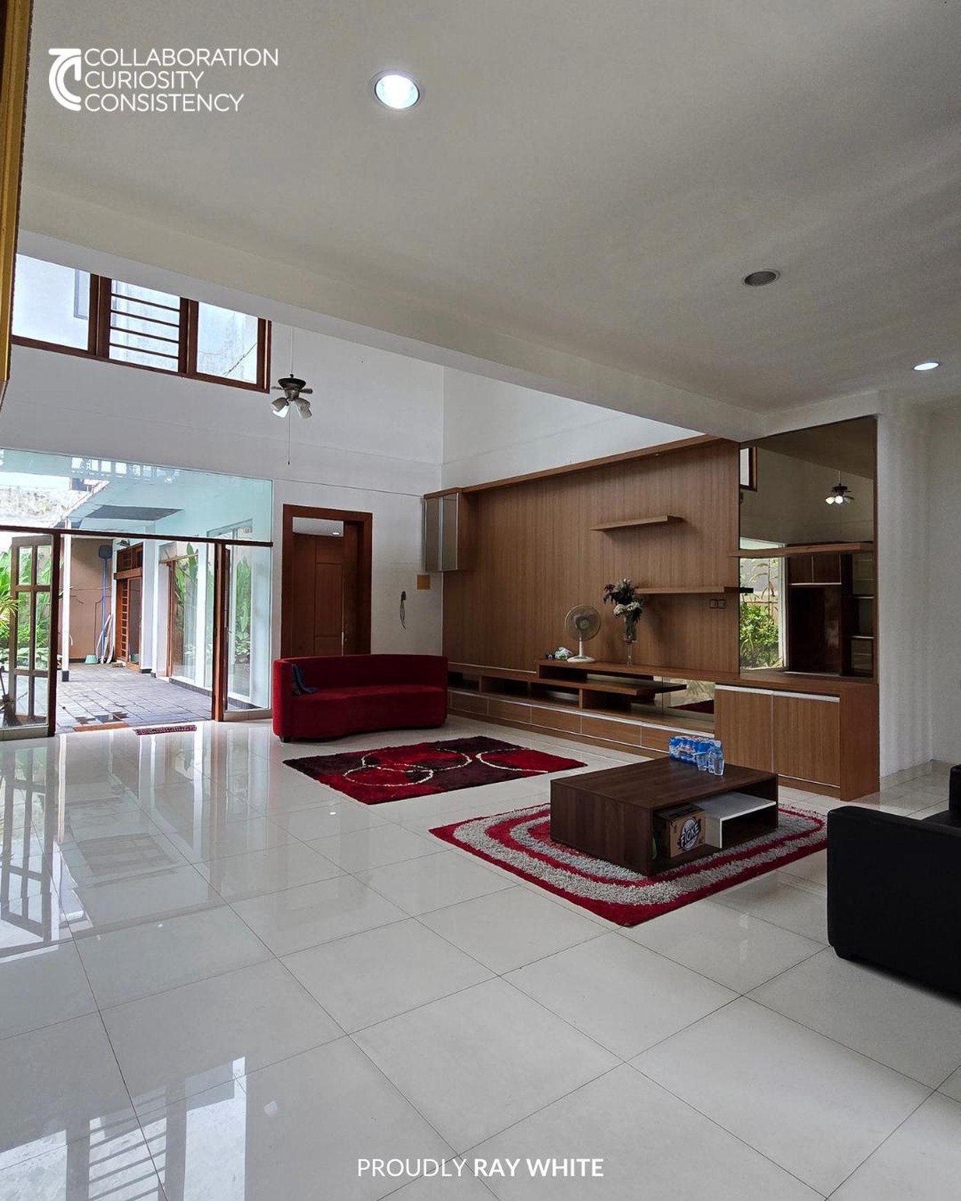 Jual Rumah Mewah di Pondok Indah, Jakarta Selatan - Kawasan elit, tenang, dan premium.