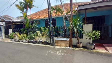 JUAL CEPAT RUMAH LOKASI STRATEGIS TERJANGKAU ULUJAMI JAKARTA SELATAN 2.7m (NEGO)