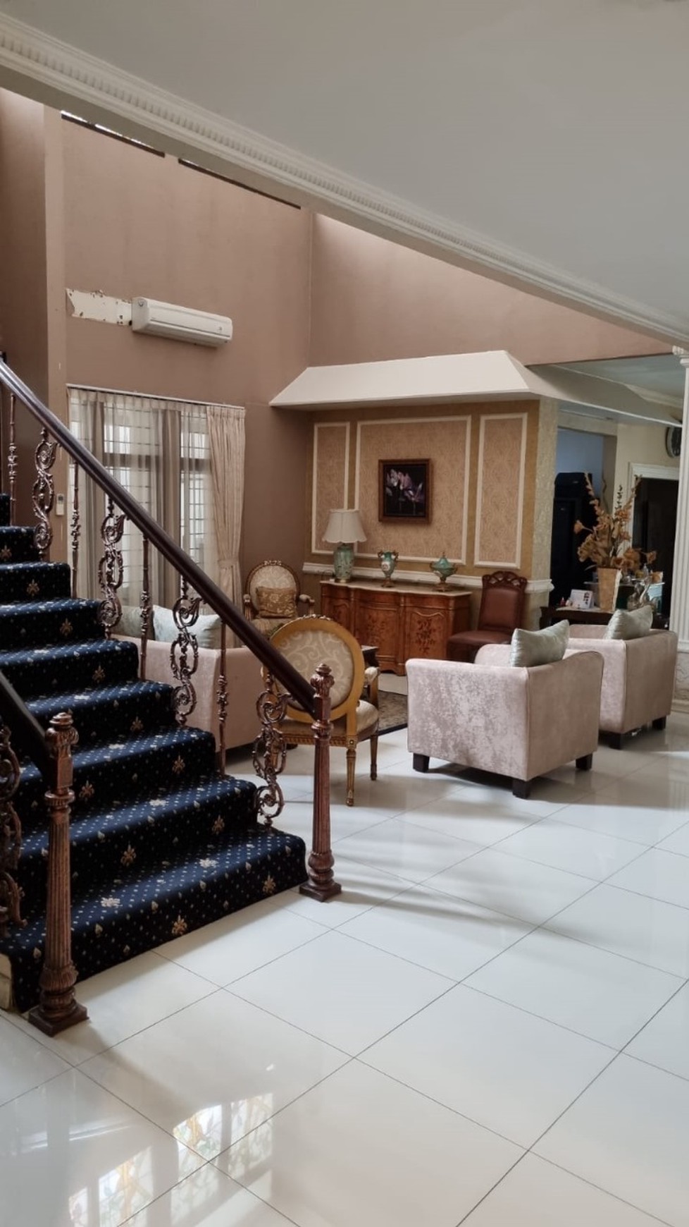 Rumah Bagus Bebas Banjir 2 Lantai Ada Swimming Pool di Jalan Bangka Mampang Prapatan Jakarta Selatan