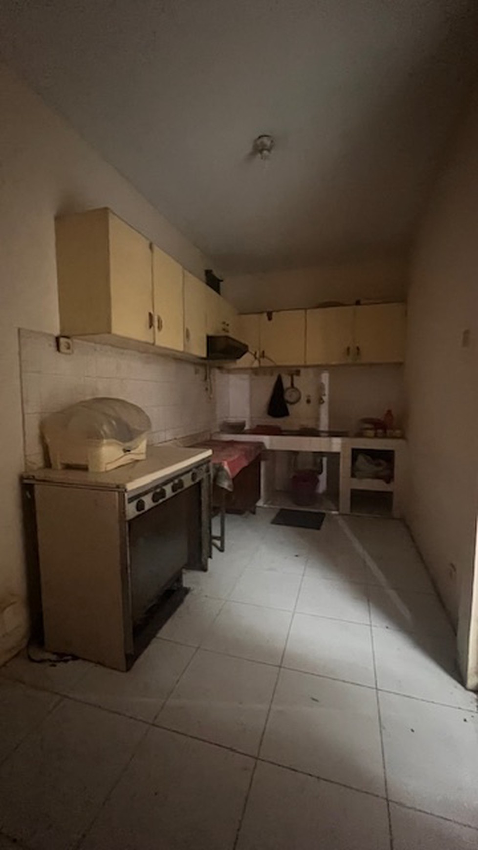 Dijual Rumah Tua di Hoek dekat MRT Blok M Plaza