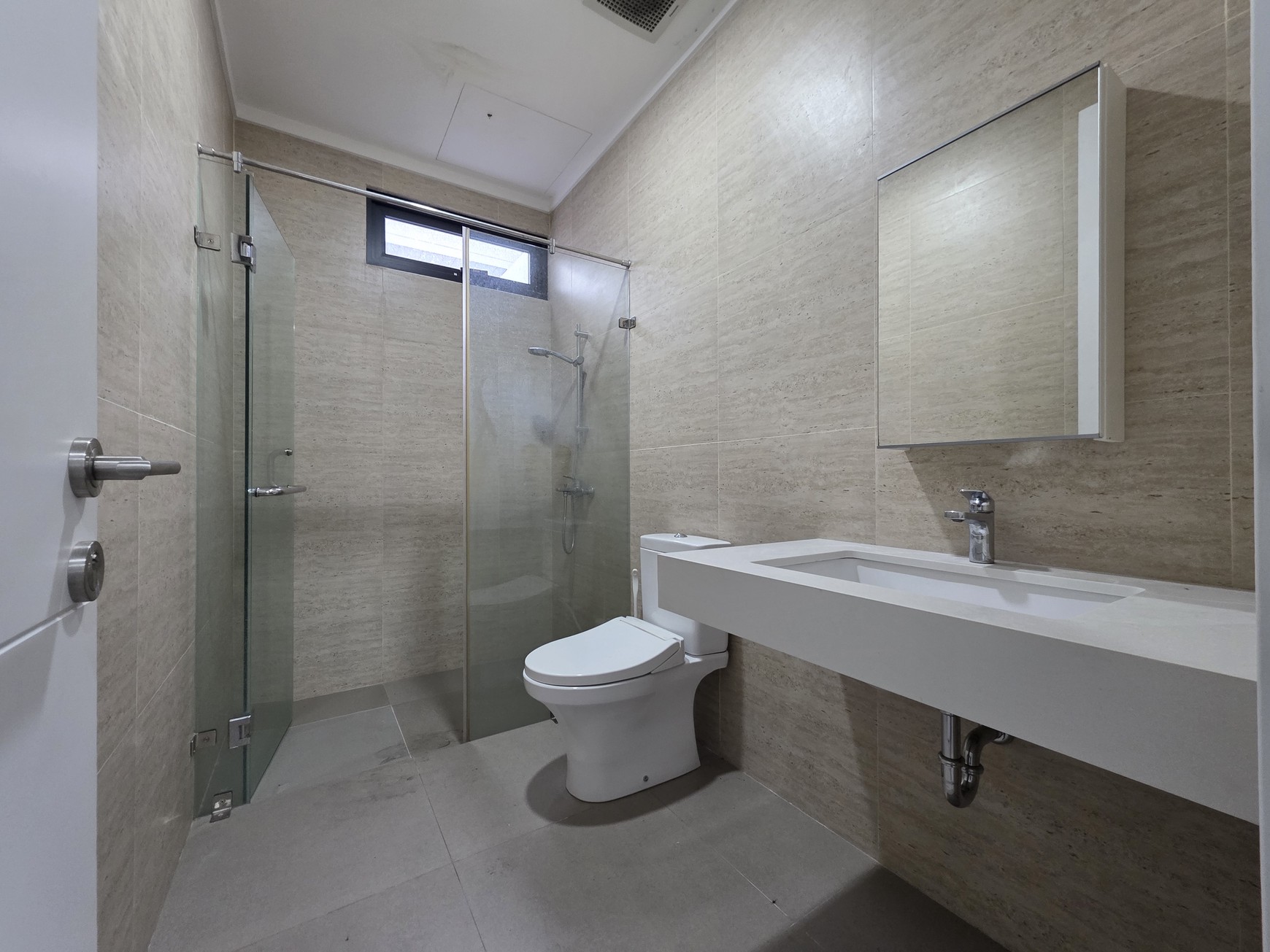 Rumah Bagus Siap Huni Asri di Discovery Amore, Bintaro Jaya, Sektor 9