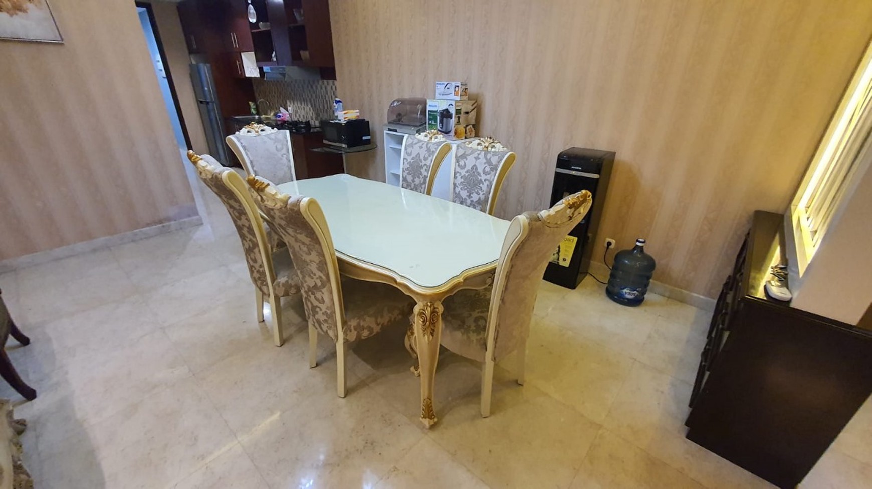 Dijual Apartment 3+1 BR Empyreal Lantai 3 Jl. Epicentrum Boulevard Barat Karet Kuningan Setiabudi Jakarta Selatan