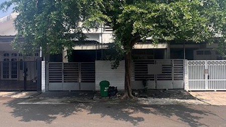 Dijual Rumah dalam kompleks Taman Bona Indah