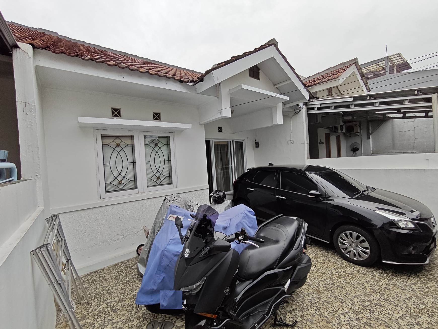 Rumah 2Lantai Furnished Dikomplek Villa Inti Persada Pamulang.