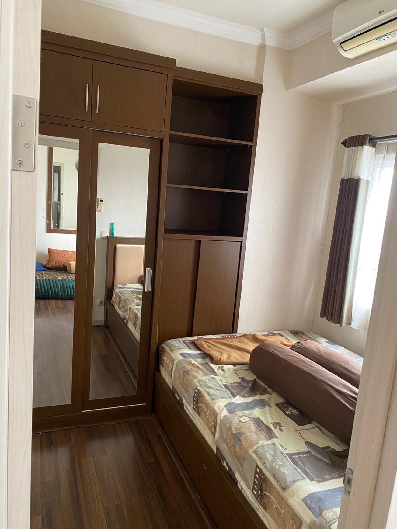 Apartment Grand Center Point Bekasi barat lokasi strategis, dekat dengan stasiun kereta Bekasi, RS mitra keluarga, Metmall, Mega bekasi