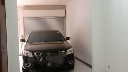 Dijual Rumah Pinggir jalan utama,dekat masjid di Bintaro Jaya sektor 1