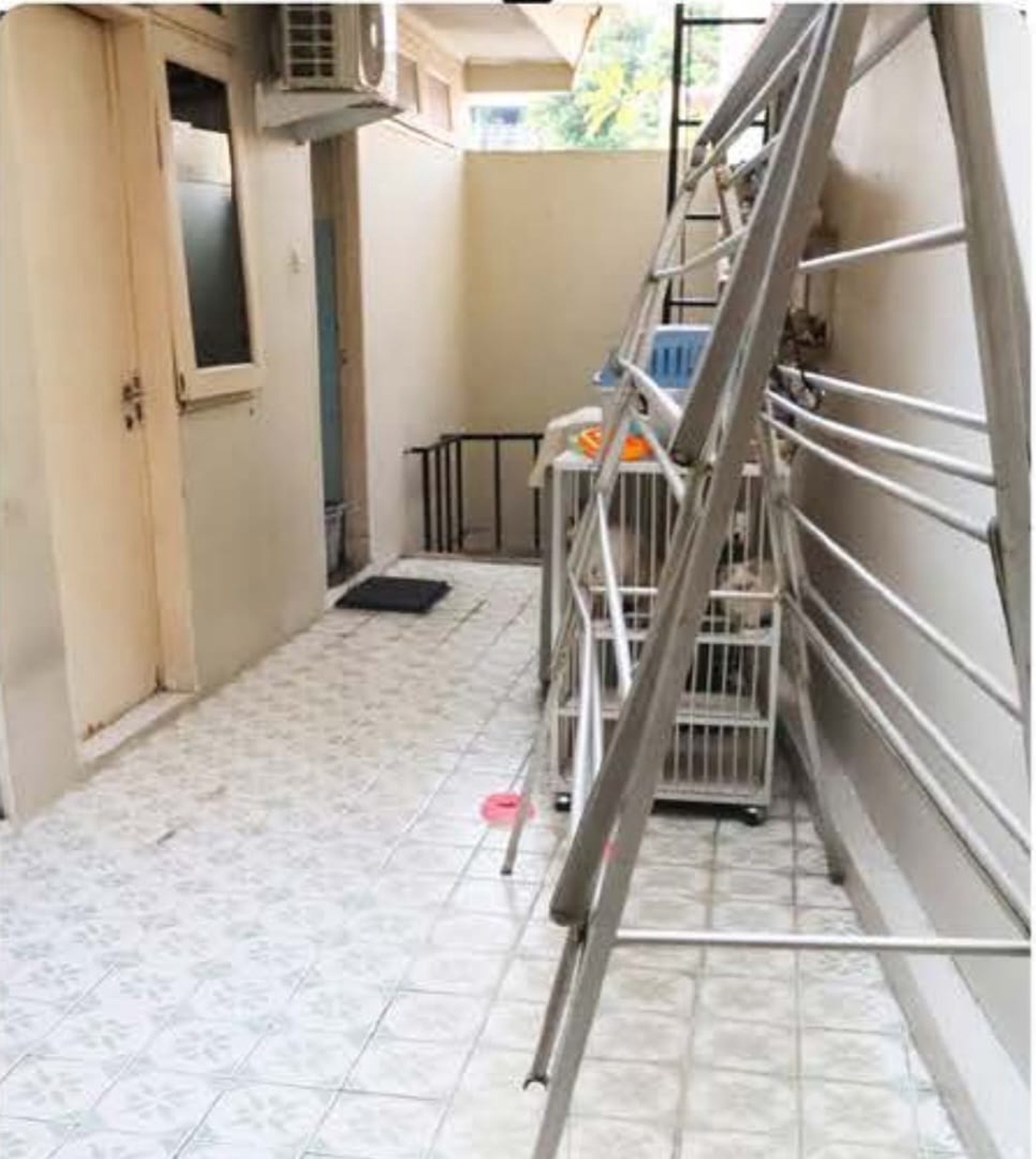 Dijual Rumah Area Bintaro Komplek Perdagangan Jakarta Selatan, Rapih Terawat 