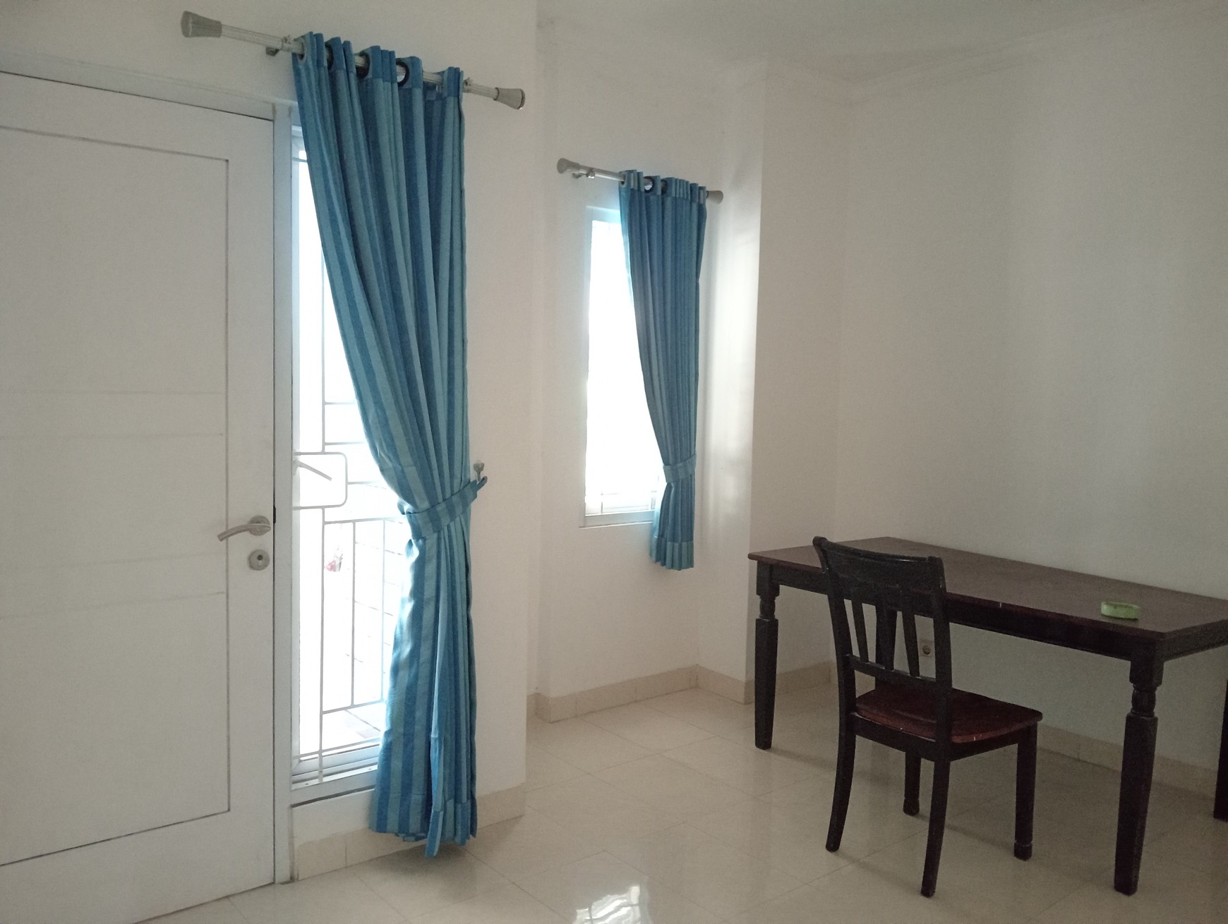 Raffles Hills, Siap Huni, Bebas Banjir, Strategis, Bisa KPR