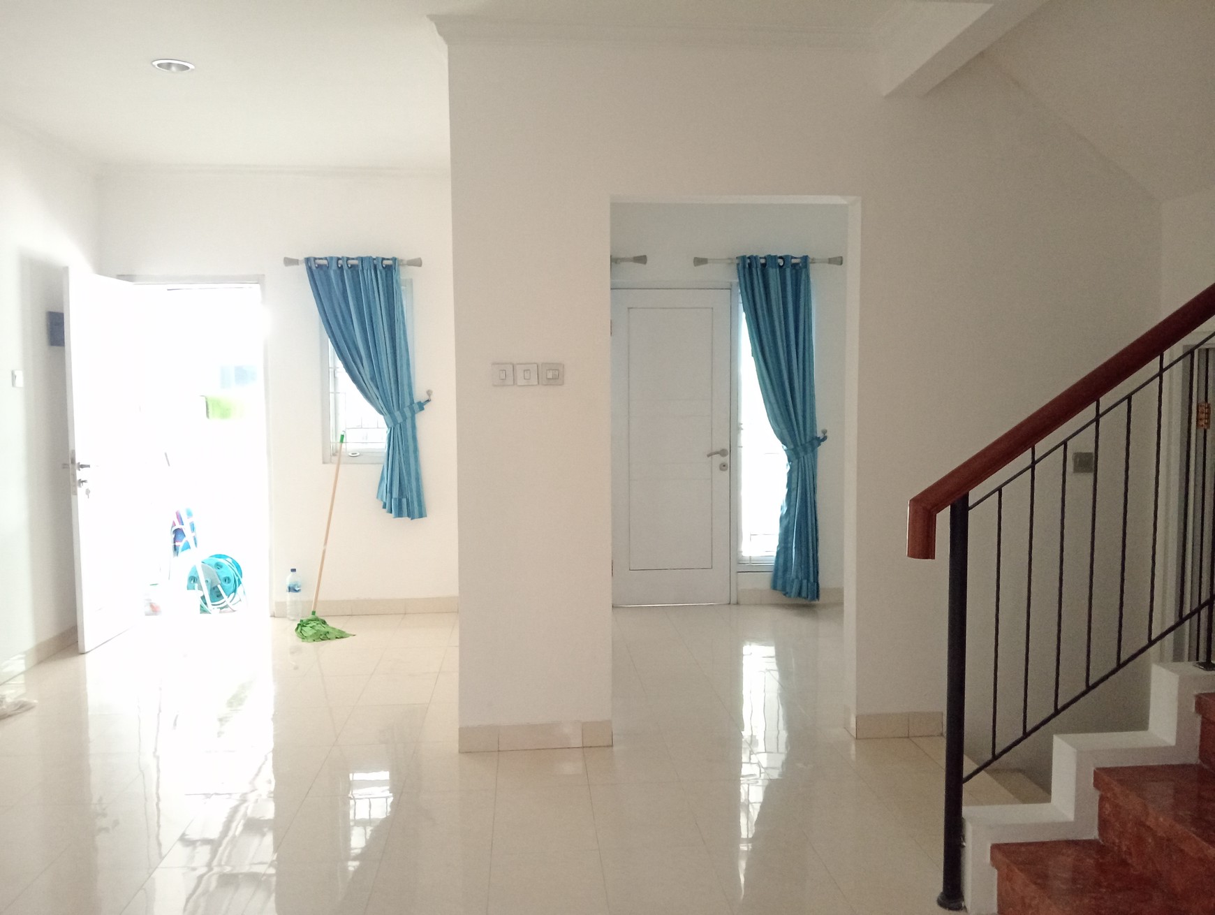 Raffles Hills, Siap Huni, Bebas Banjir, Strategis, Bisa KPR