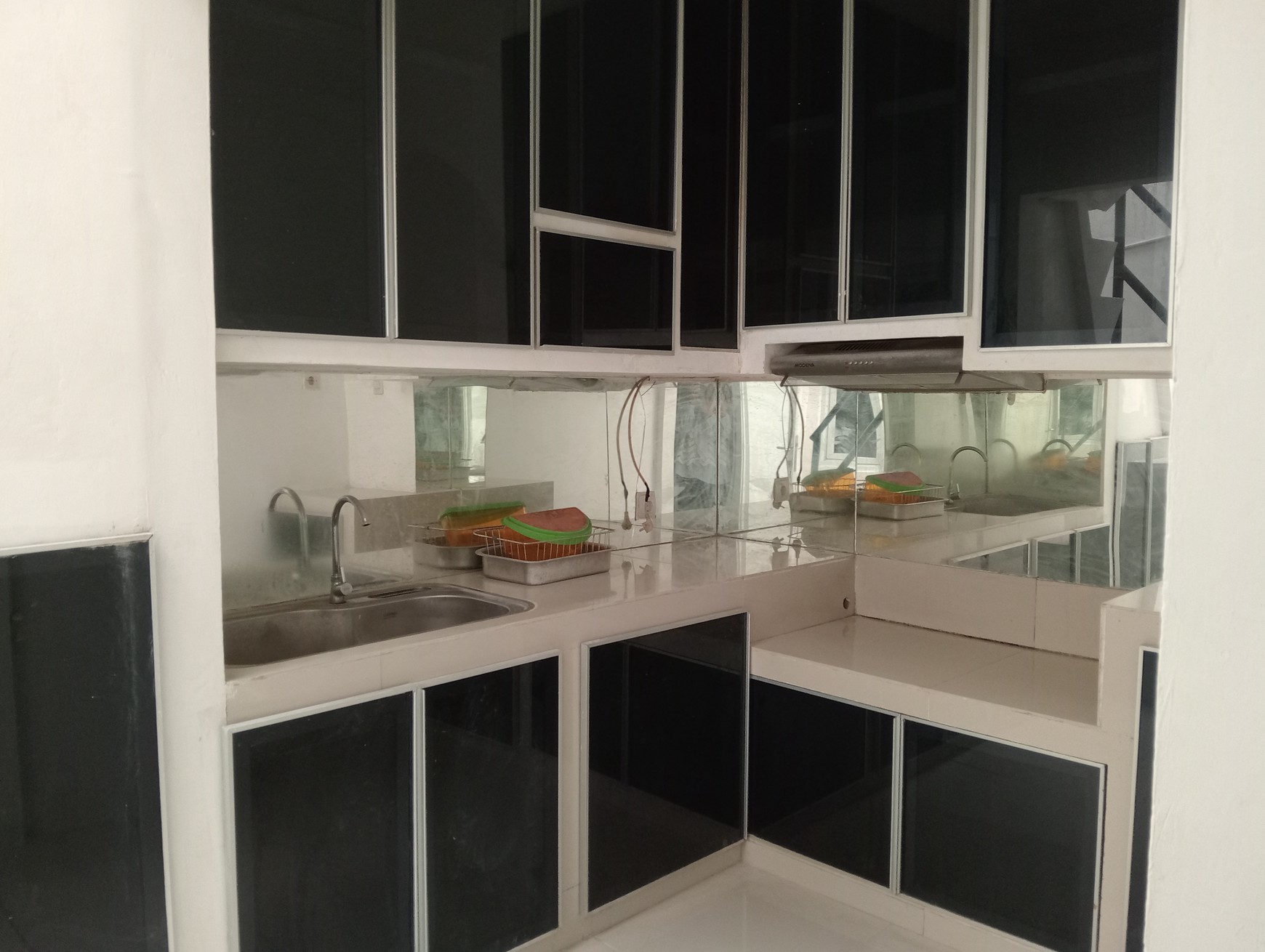 Raffles Hills, Siap Huni, Bebas Banjir, Strategis, Bisa KPR