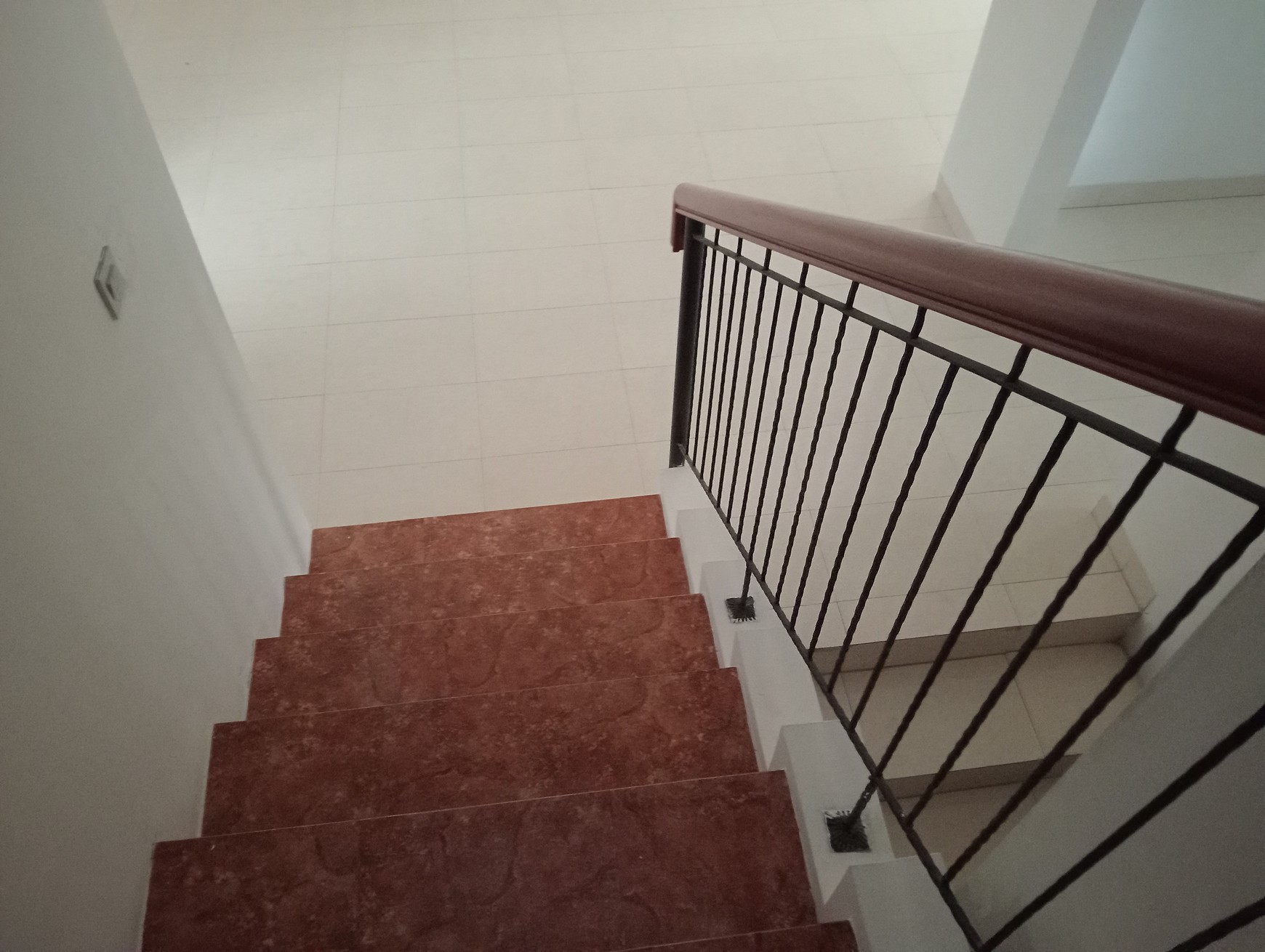 Raffles Hills, Siap Huni, Bebas Banjir, Strategis, Bisa KPR