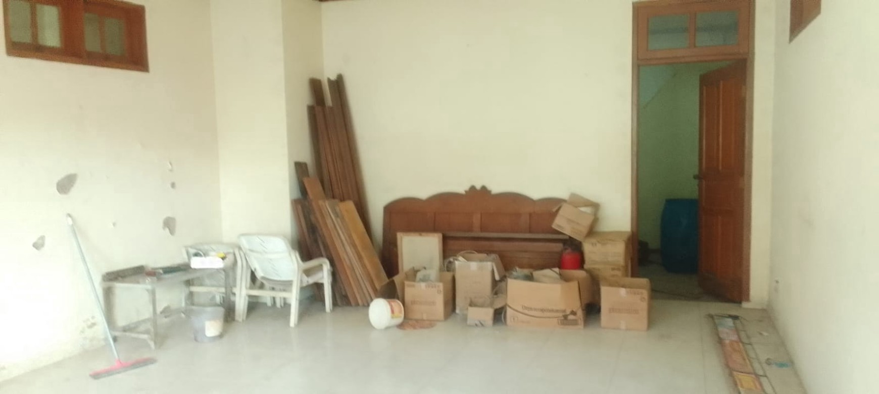 Rumah Hitung Tanah Area Cipete