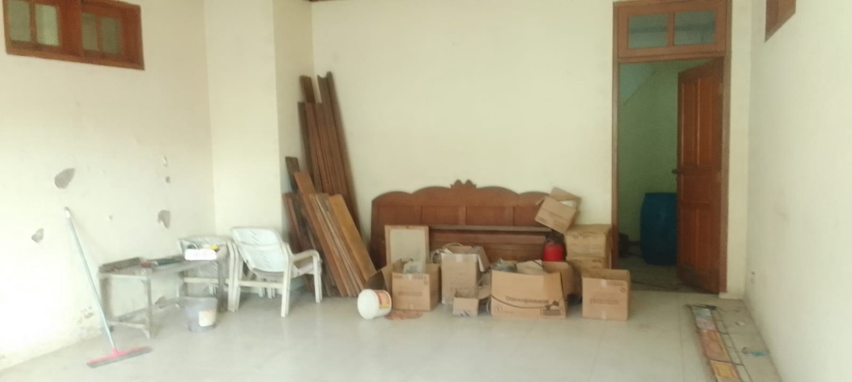 Rumah 2 Lantai Di Area Pasar Pedok, Menteng Dalam Tebet, Cocok dijadikan Toko Sembako/ Kos2an