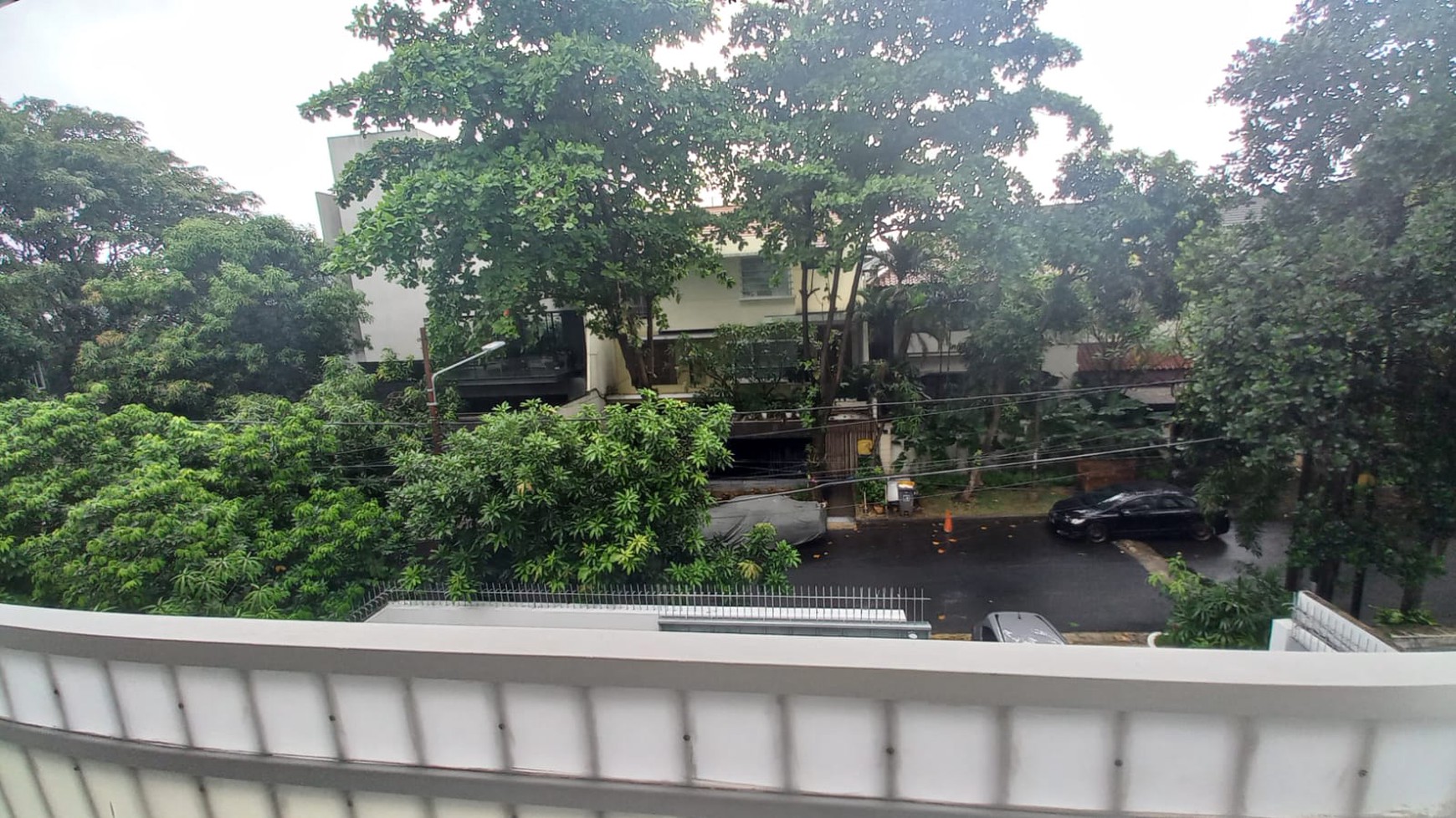 Rumah 2 Lantai disewakan Siap Huni di Senopati Kebayoran Baru