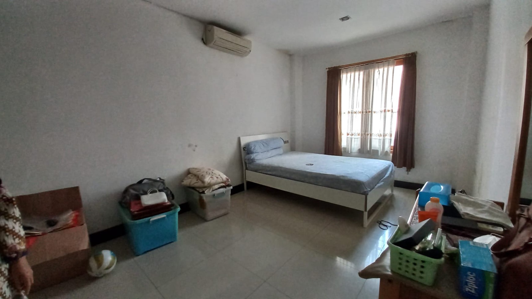 Rumah 2 Lantai Akses Jalan Luas 2 Mobil di Menteng Dalam Tebet