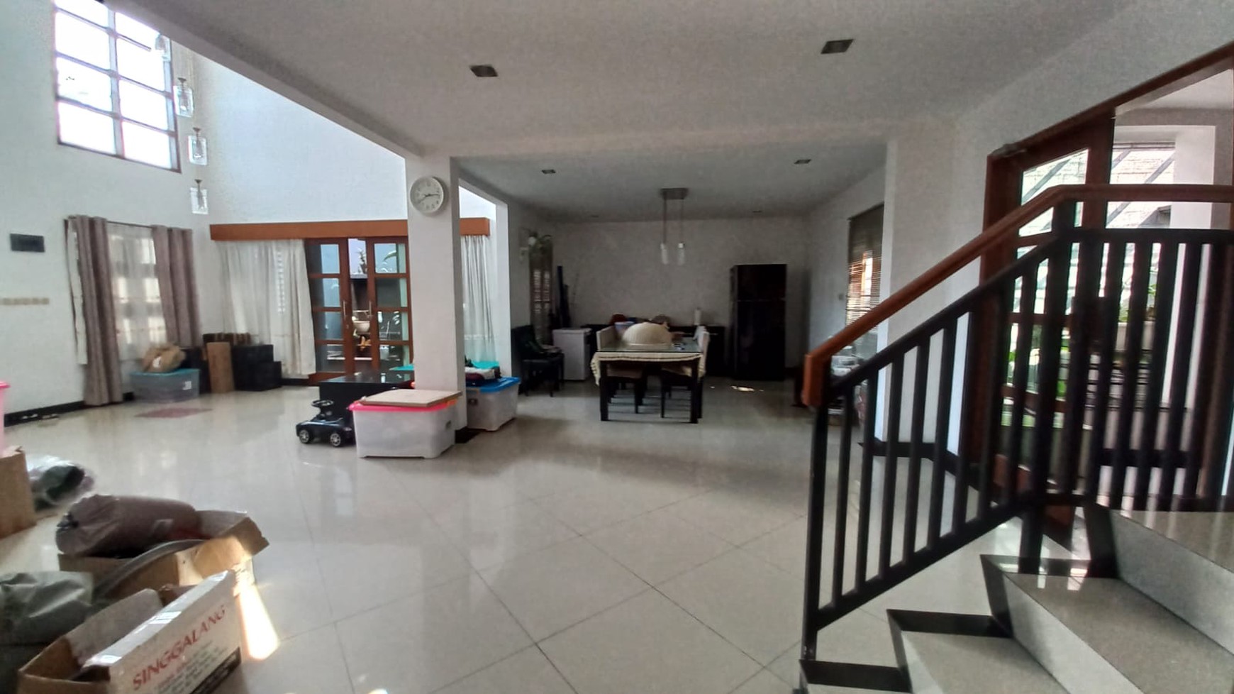 Rumah 2 Lantai Akses Jalan Luas 2 Mobil di Menteng Dalam Tebet