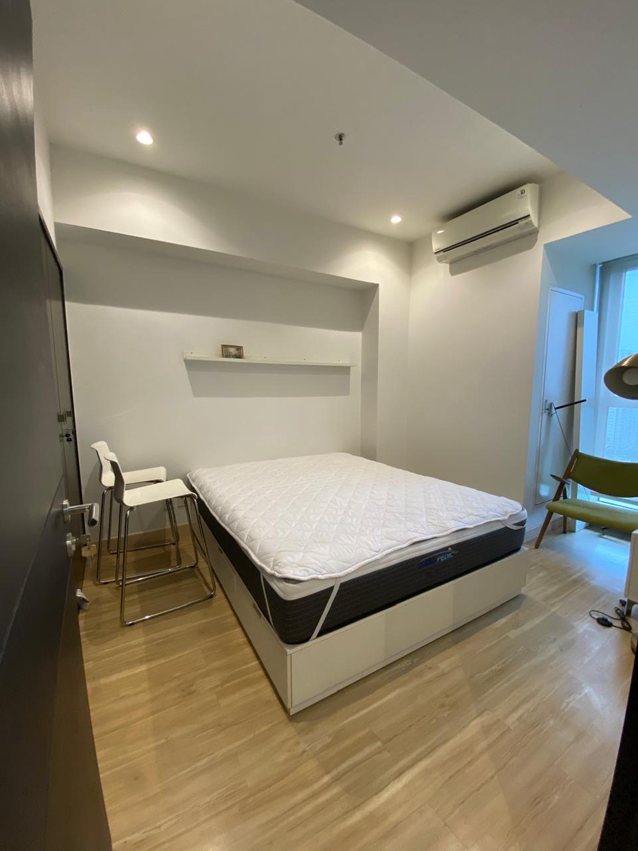 APT FULL FURNISHED KULKAS, MESIN CUCI, DLL