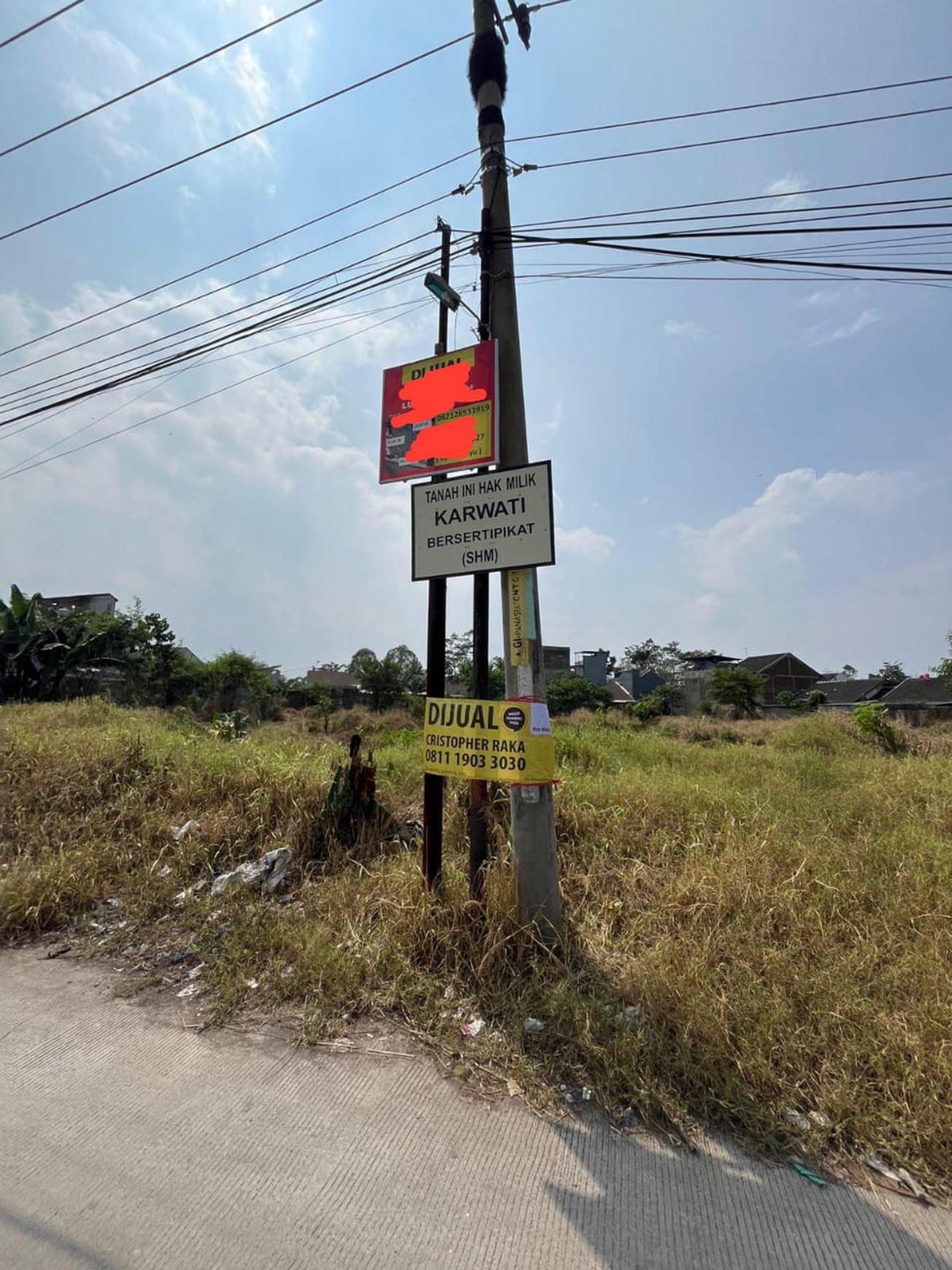 DIJUAL TANAH KOSONG LOKASI STRATEGIS, DIAPIT PERUMAHAN2 BESAR, VIEW PEGUNUNGAN GUNUNG GEULIS