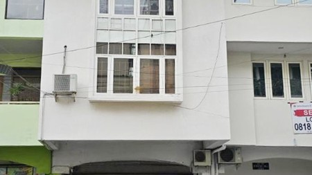 Dijual Ruko Strategis 3 Lantai di Setrasari, Bandung Utara