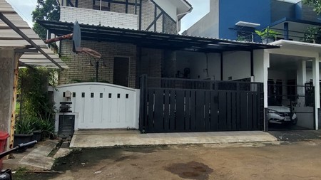 Rumah 2 Lantai, Bagus, Lokasi strategis dalam Sektor Bintaro Jaya