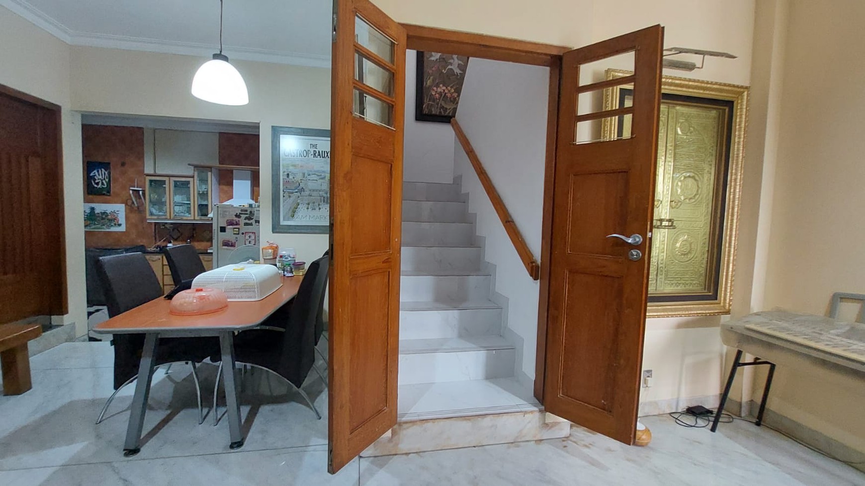 Rumah 2 Lantai, Bagus, Lokasi strategis dalam Sektor Bintaro Jaya