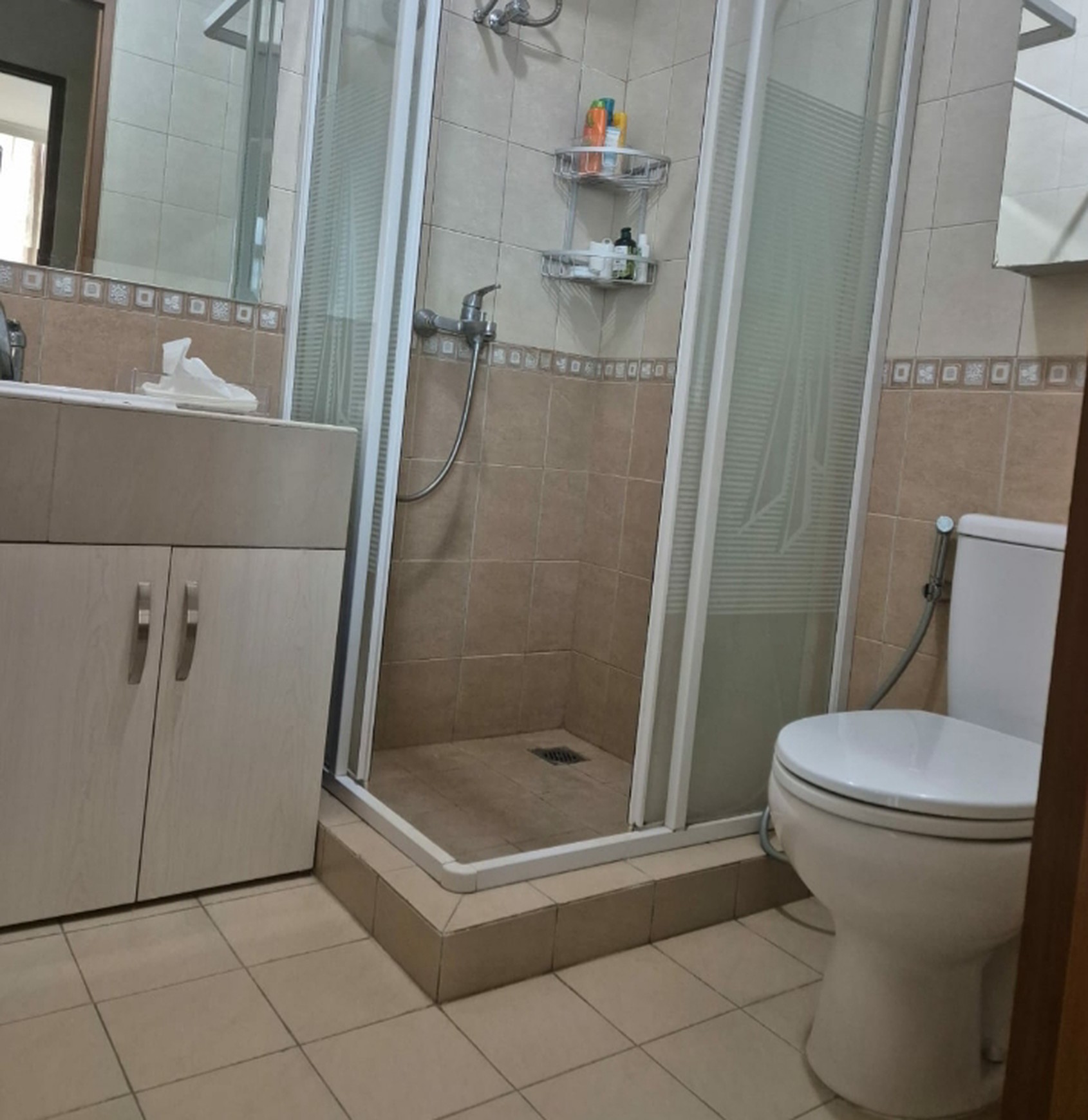 Apartemen mewah di dekat Jakarta International School dan Pondok Indah Mall