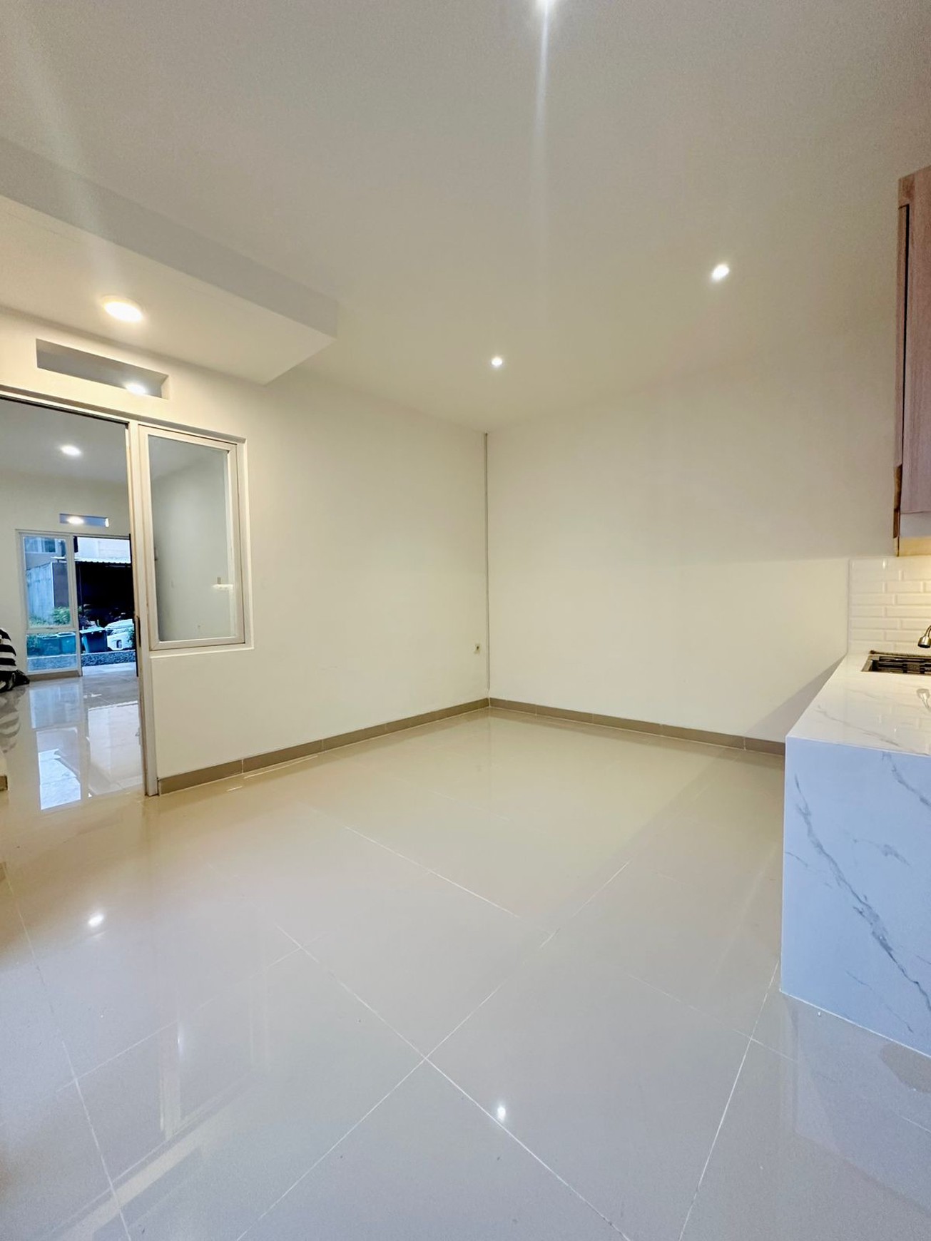 Rumah Dalam Cluster Siap Huni di Andara