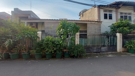 Rumah Kost Strategis di Menteng Dalam Tebet Dekat Jalan Raya Soepomo