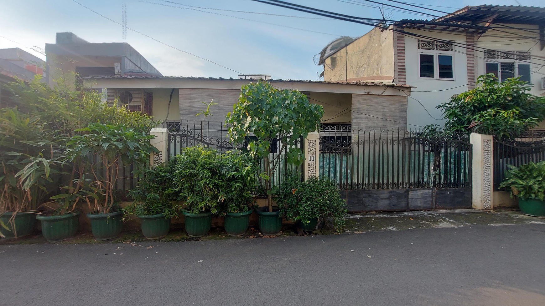 Rumah Kost Strategis di Menteng Dalam Tebet Dekat Jalan Raya Soepomo