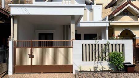 Jual cepat rumah siap huni modern minimalis lokasi strategis di Bintaro