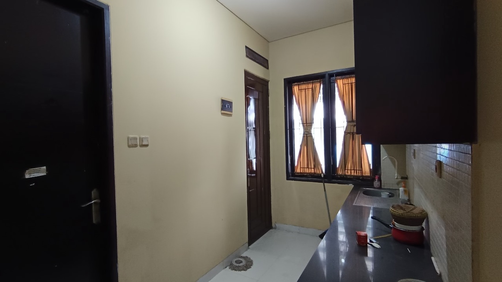 Dijual Rumah 2 Lantai Lokasi Strategis di Gandul, Depok