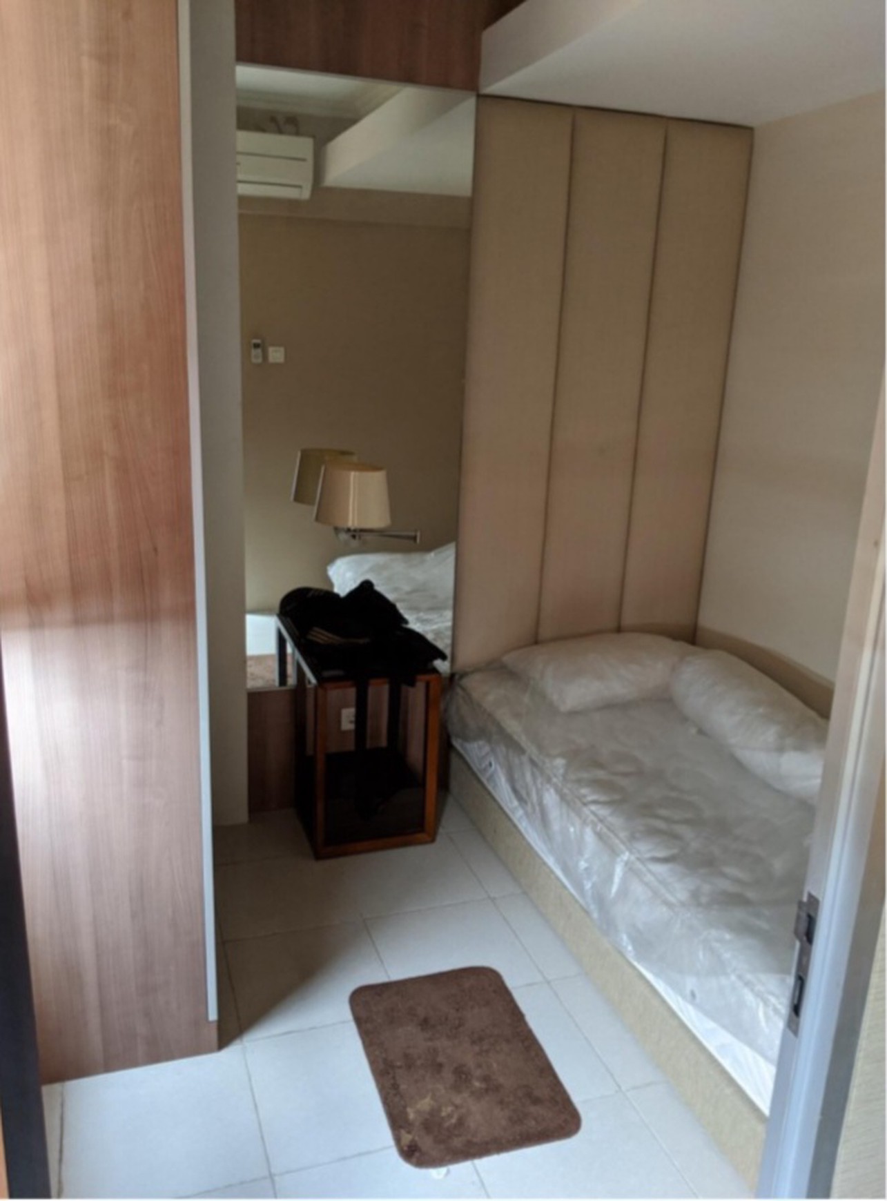 Murah Dijual Apartemen Puncak Permai 3 Bedroom Bonus Full Furnished New Baru Modern - Lantai 10 - Tower A Dekat Pakuwon Mall, Hr. Muhammad, Tol Satelit