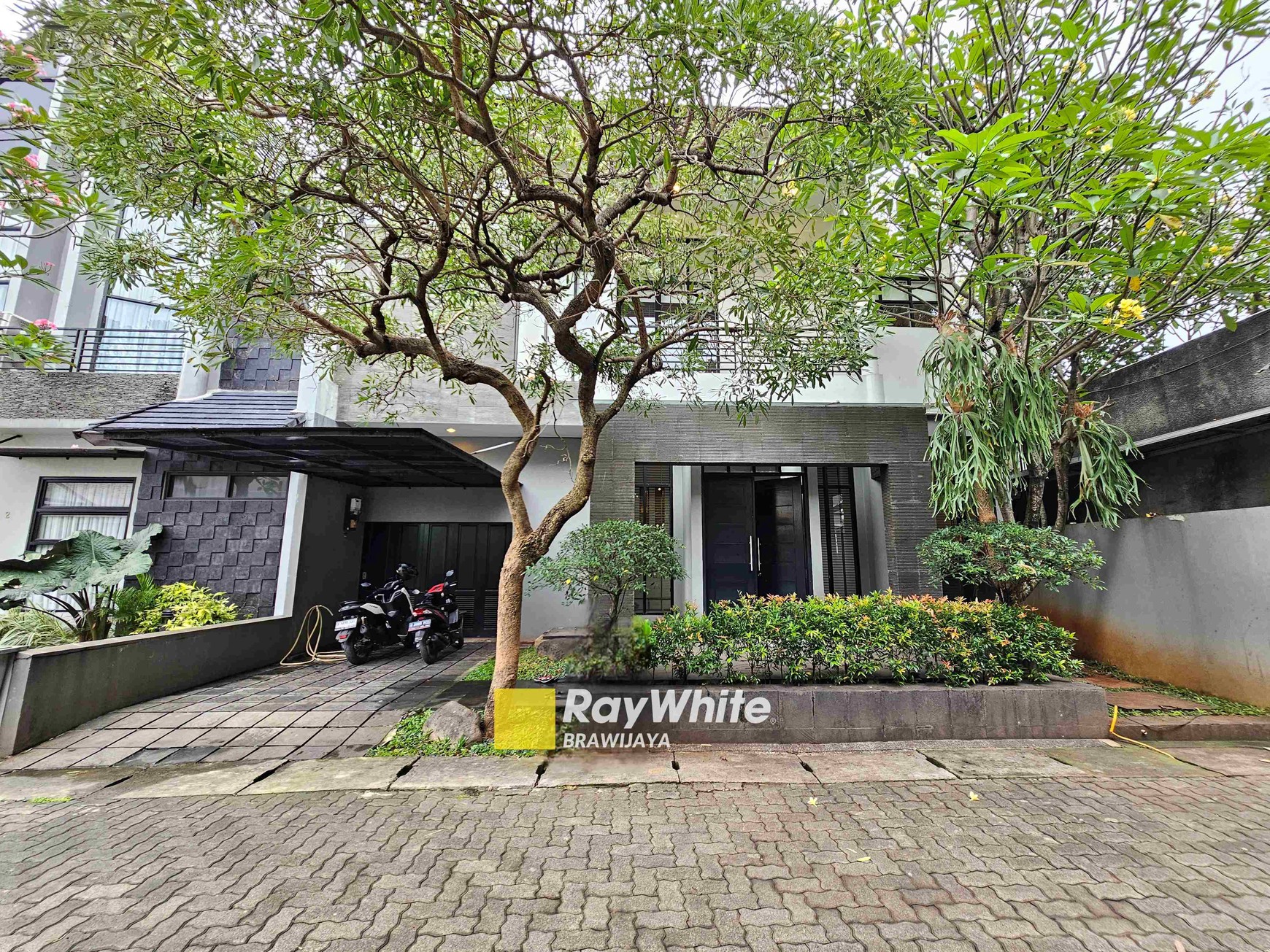 Townhouse di Bangka IX, Jakarta Selatan, Dalam Cluster, Bebas Banjir, 2 km ke Kemang