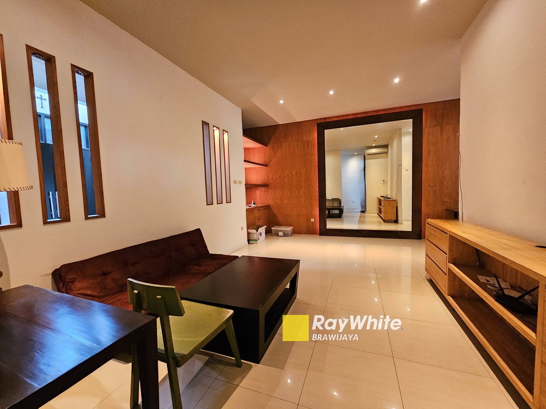 Townhouse di Bangka IX, Jakarta Selatan, Dalam Cluster, Bebas Banjir, 2 km ke Kemang