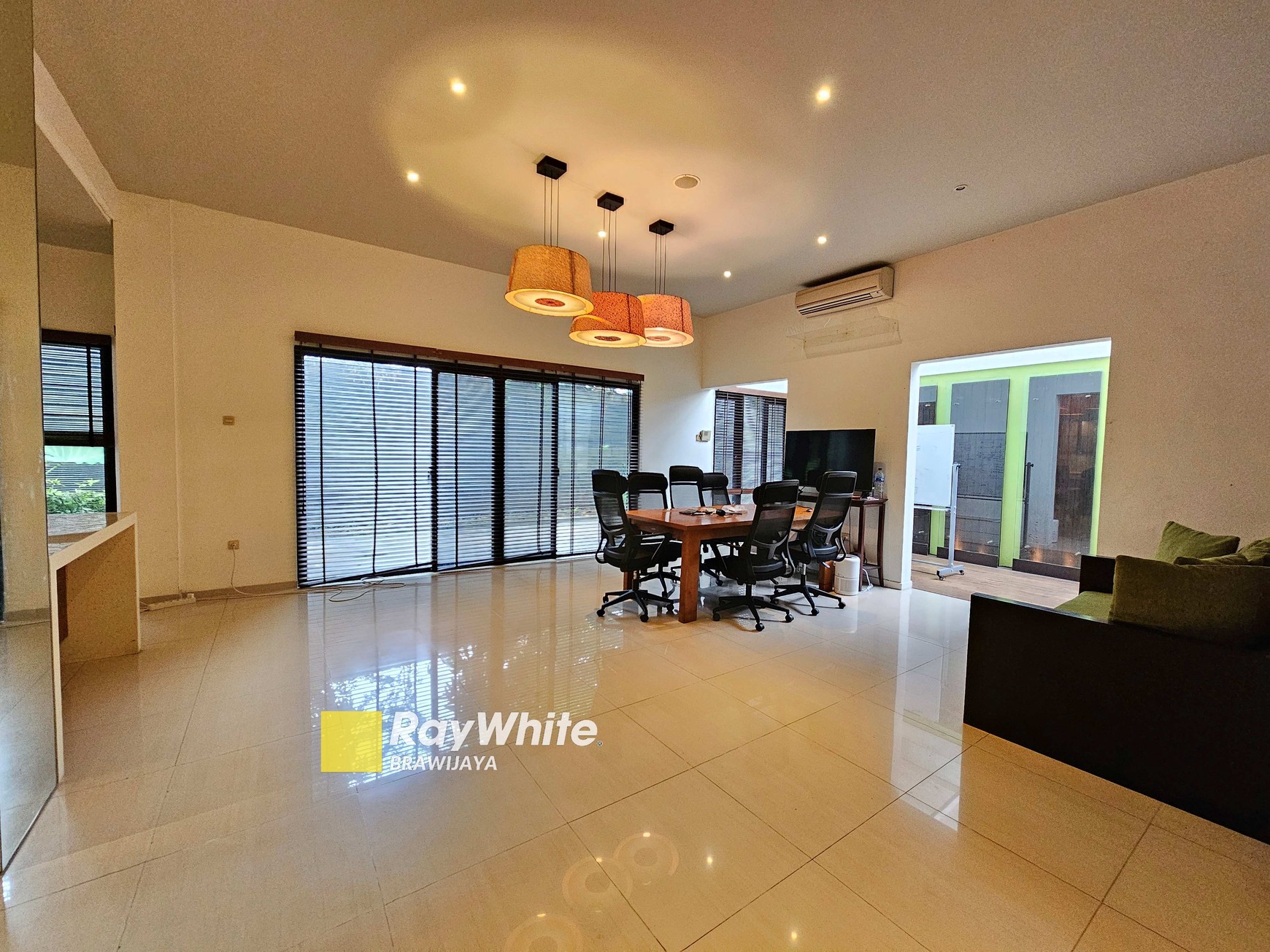 Townhouse di Bangka IX, Jakarta Selatan, Dalam Cluster, Bebas Banjir, Dekat Kemang