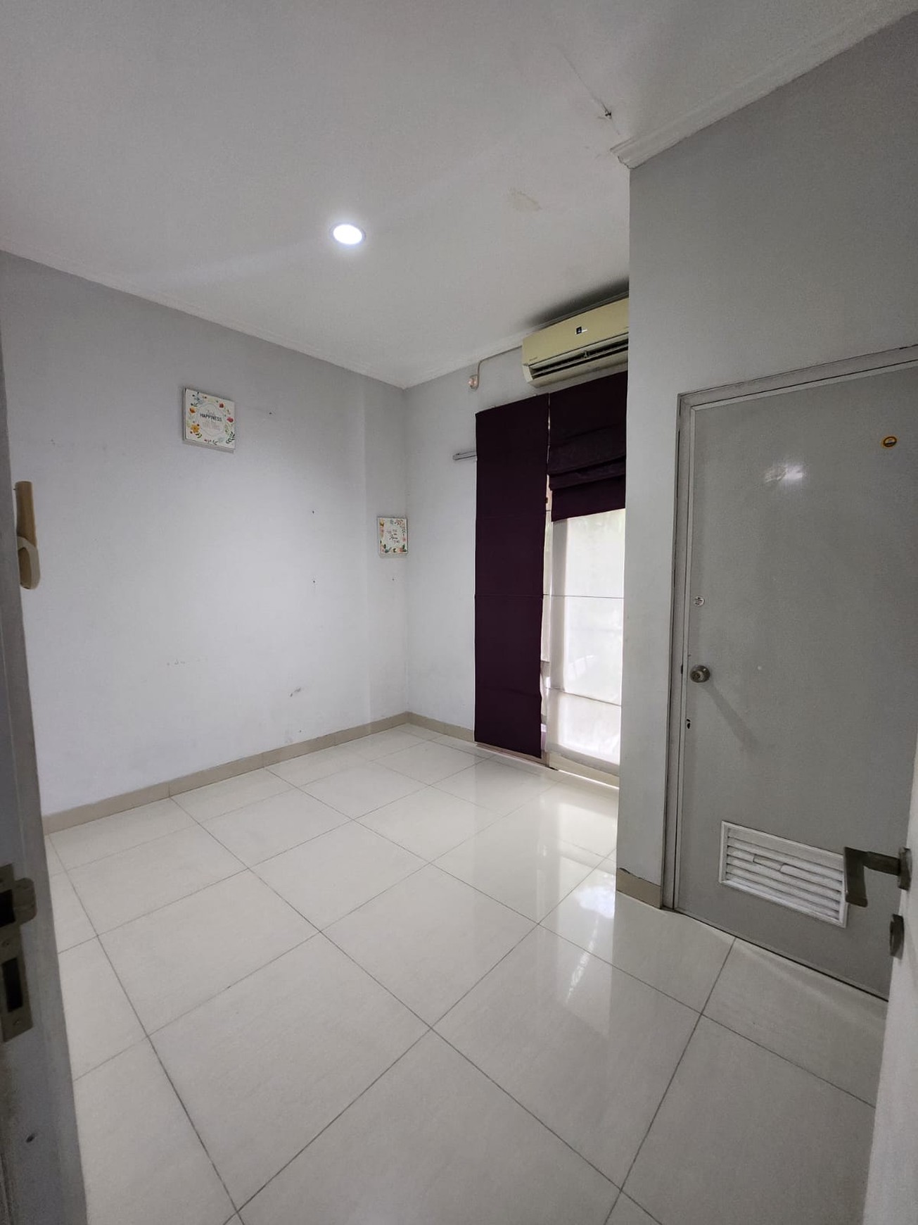 Rumah Siap Huni dengan Hunian Nyaman dan Asri di Ciputat
